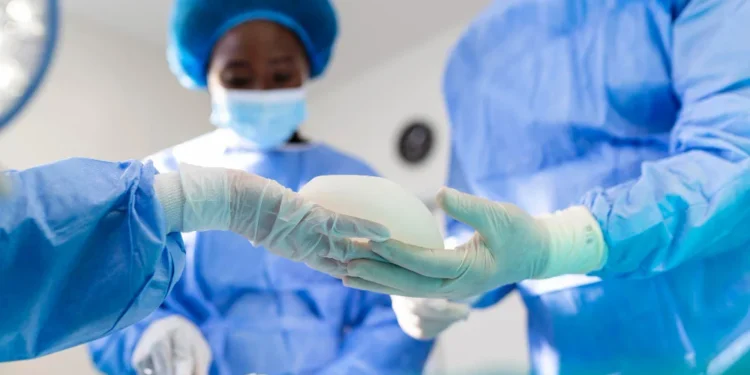 İran'da meme büyütme fiyatı