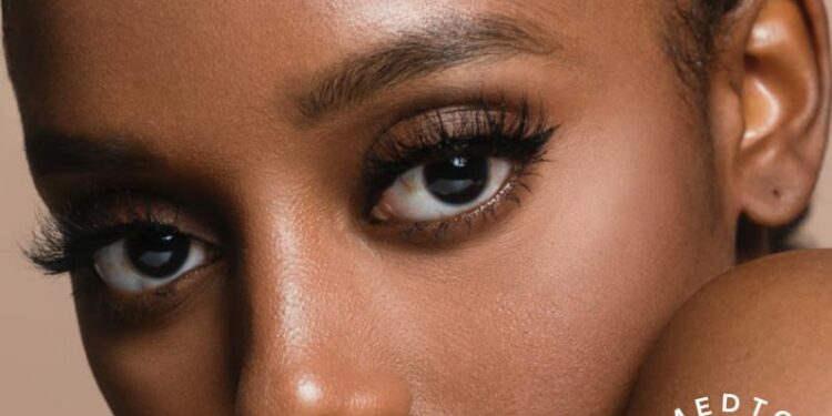 استئصال الزجاجية الأمامية (Anterior Vitrectomy Treatment)